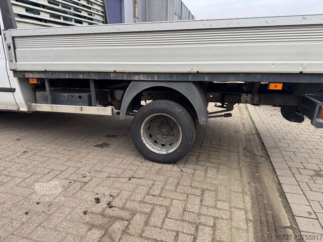 Furgonetka z podwójną kabiną Ford TRANSIT **MOTOR VAST-ENGINE BLOCKED**