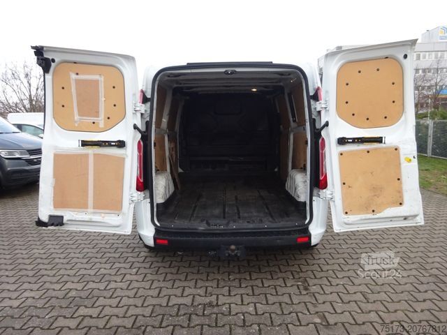 Slēgtais furgons FORD Transit Custom Kasten 320 L2H1 Trend 130PS Navi