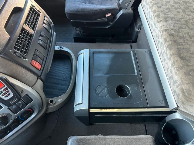 Standarta vilcējs DAF XF 105.460 * 2XLIEGE * TEMP * RETARDER *TÜV NEU