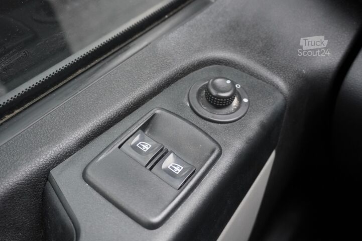 Fourgon tôlé Renault Trafic 1.6 dCi L2 EURO 6 - Airco - Cruise - Tr...