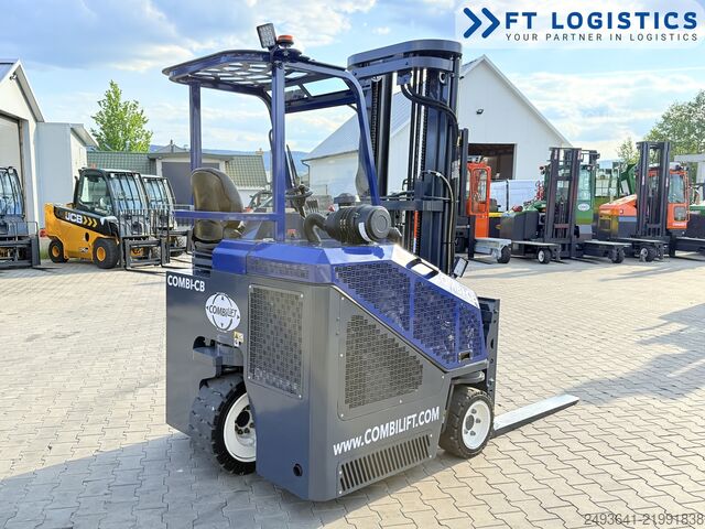 Carrello elevatore a 4 direzioni Combilift CB3000 GAS TRIPLEX 5500 POSITIONER