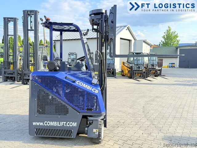 Carrello elevatore a 4 direzioni Combilift CB3000 GAS TRIPLEX 5500 POSITIONER