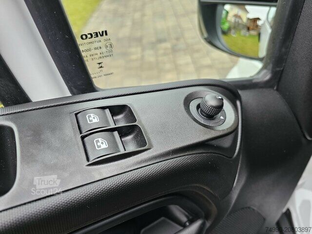 Βαν με ψηλή οροφή Iveco Daily 35S18HA8V DOKA Hi-Matic 12m³ L2H2 7 Sitze