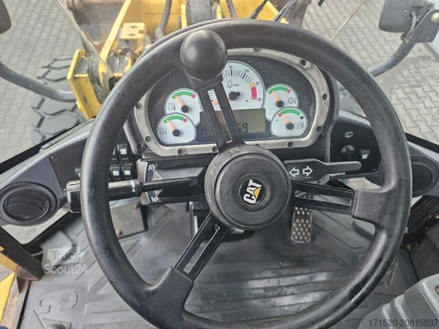 Carregadora de rodas Caterpillar 924Hz