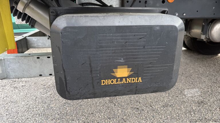 Nákladní vůz s korbou + zvedací plošina Iveco EuroCargo 120 E 22