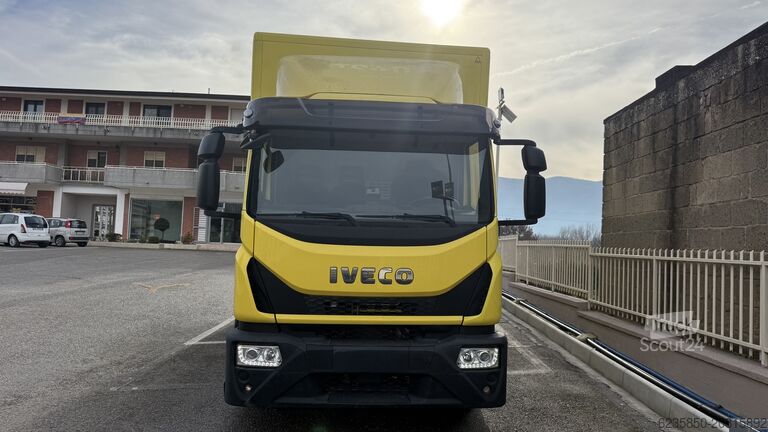 Nákladní vůz s korbou + zvedací plošina Iveco EuroCargo 120 E 22