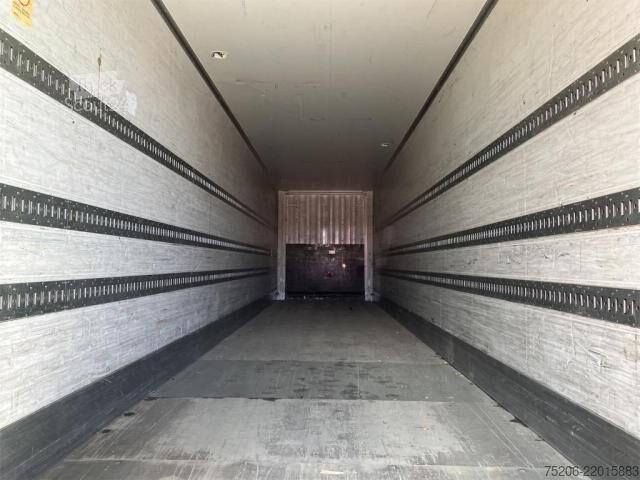 Skåpsemitrailer Krone Dry Liner Mega
