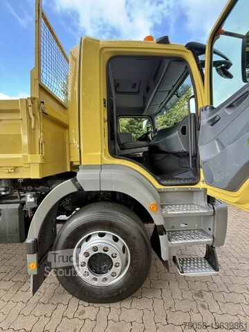 Mobiele kraan Mercedes-Benz Axor 1833 - 130 TKm – EEV- Kran FASSI