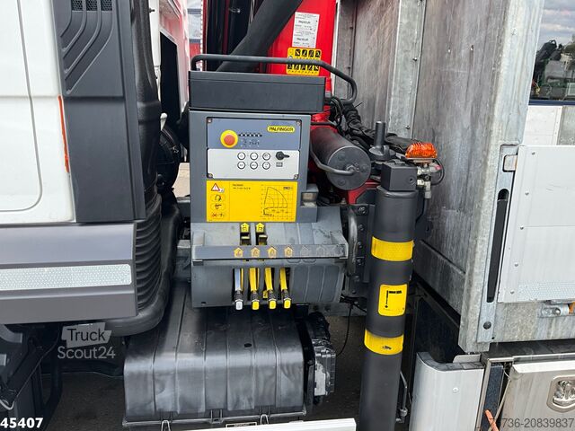 Crane truck MAN TGL 12.220 Euro 6 Palfinger 11 Tonmeter laadkra...