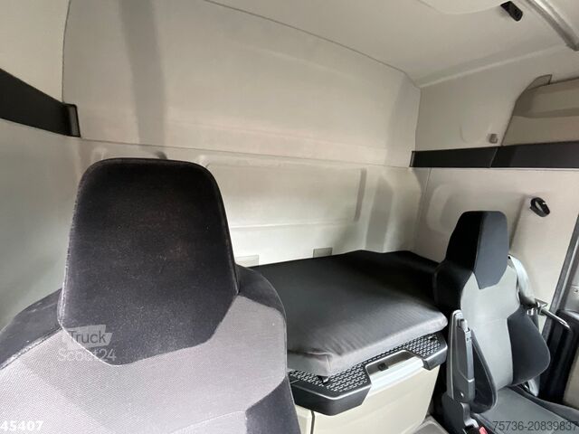 Crane truck MAN TGL 12.220 Euro 6 Palfinger 11 Tonmeter laadkra...