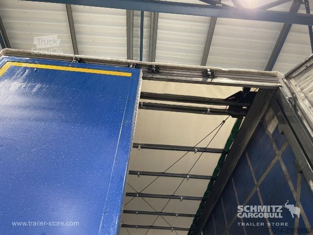 Semi-remorque bâchée Berger Curtainsider Mega