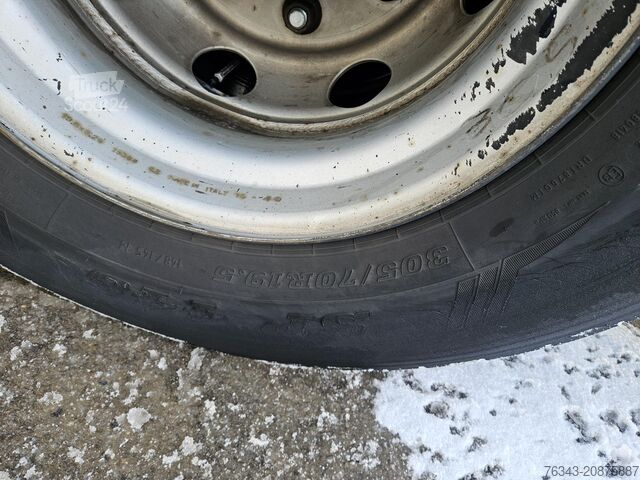 Camión caja IVECO EUROCARGO ML 160E25P - E6