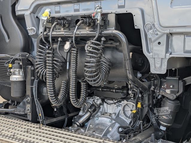 Standard trækkerunit MAN TGX 18.560 LL SA mit D30 Motor, Kipphydr, MIETE?