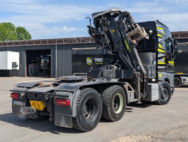 Влекач MAN TGX 33.510 BL SA 6x4 mit EPSILON S260Z96, MIETE?