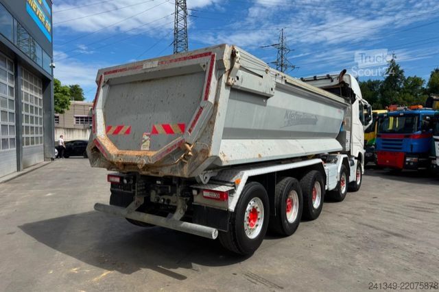 Camión volquete VOLVO FH-500 10x4 19m3