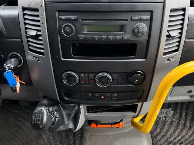 Microbuz MERCEDES-BENZ Sprinter 313 Cdi L2H2 9Sitze Rollstuhllift Klima