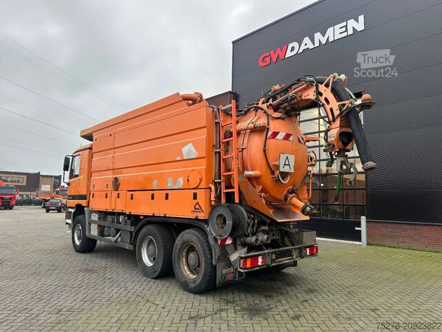 Veicolo di aspirazione Mercedes-Benz Actros 3340 6x6 Kanalreinigung + Wasserruckgewi...