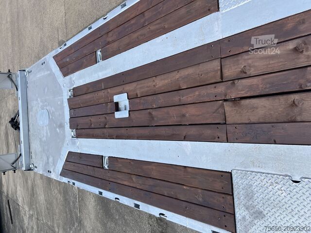 Remolque de plataforma baja Möslein T 3-8,20 P VB H1  3 Achs Tieflader mit gerader Ladefläche 8,20 m, Neufahrzeug