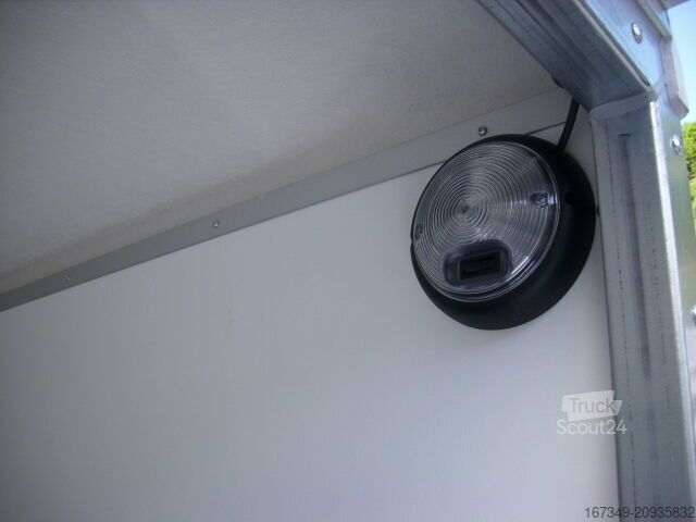 Kofferanhänger BÖCKMANN KT 4018/27 M mit Heckrampe 4,00 x 1,85 x 1,82 m