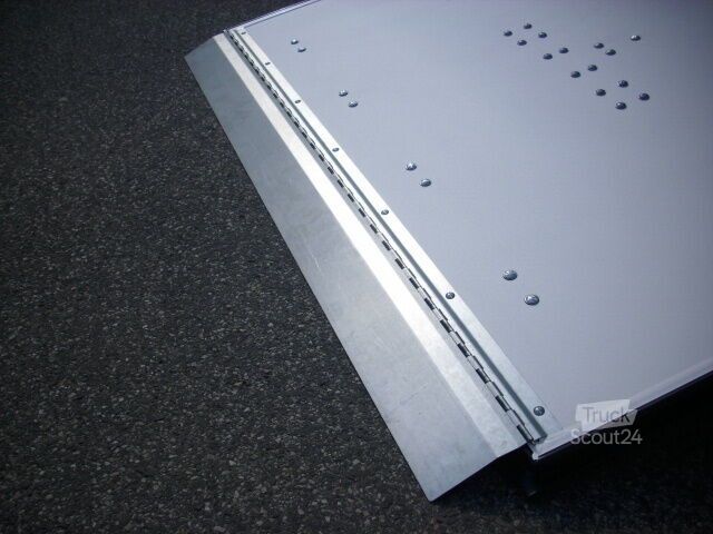 Kofferanhänger BÖCKMANN KT 4018/27 M mit Heckrampe 4,00 x 1,85 x 1,82 m