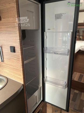 Teilintegriertes Wohnmobil WEINSBERG CaraCompact Suite 640 MEG