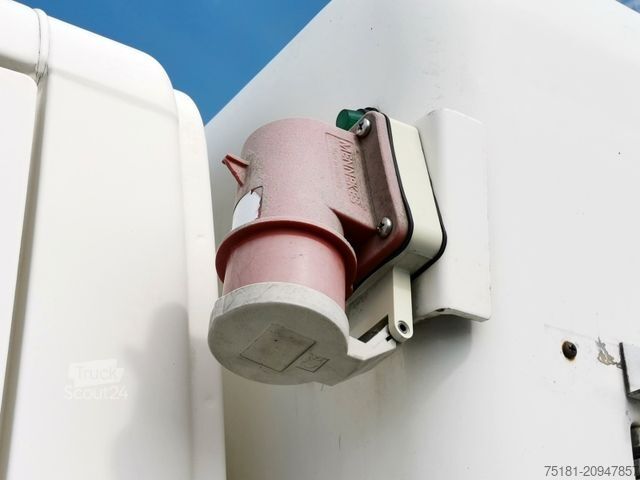 Hűtőfelépítményes furgon IVECO DAILY 35S11 EUTEKTISCHE KÜHLUNG/380V