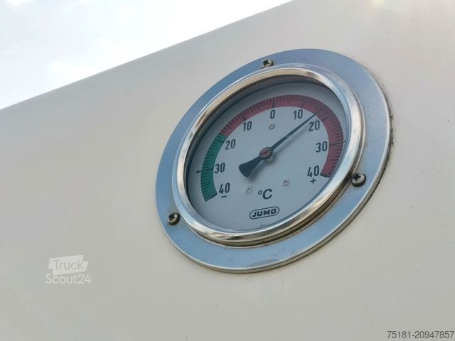 Hűtőfelépítményes furgon IVECO DAILY 35S11 EUTEKTISCHE KÜHLUNG/380V