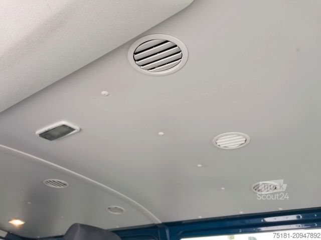 Minibus VOLKSWAGEN T6 Transporter L2H1/ 8 SITZE/ KLIMA/ TEMPOMAT