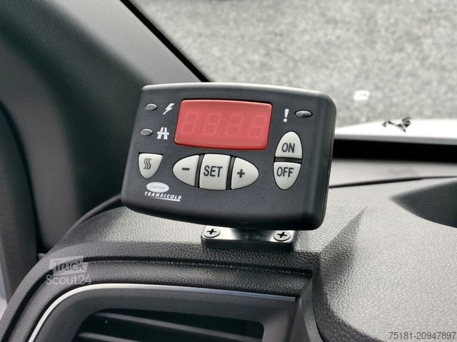 Autoutilitară frigorifică RENAULT Master 170DCI TIEFKÜHLER/ 8PAL/230V/ GARANTIE!