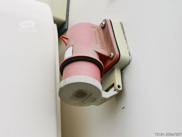 Furgão frigorífico VOLKSWAGEN LT 35 2.5TDI/70KW EUTEKTISCHE KÜHLUNG/ 380V