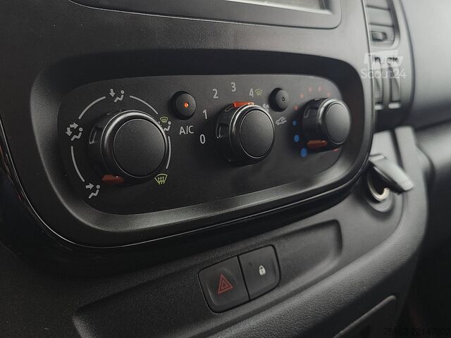 Korkeakattoinen farmari OPEL VIVARO 1.6
