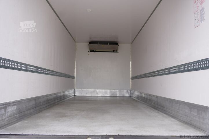 Refrižeratoru kravas automašīna Mercedes-Benz Atego 1530 E6 Lamberet refrigerated truc