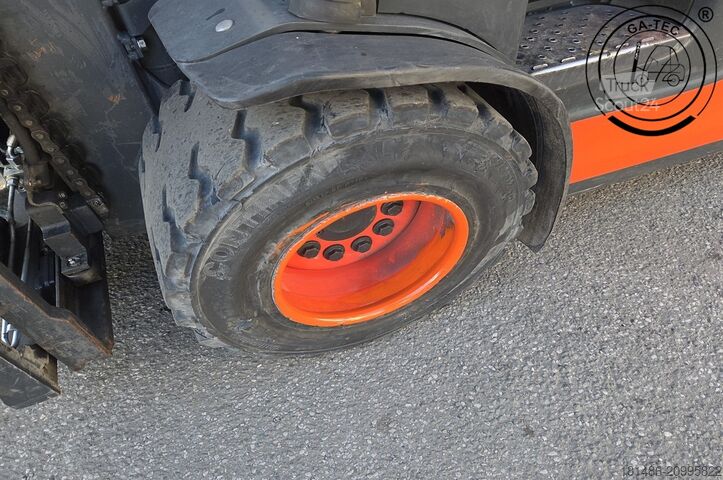 Electric 4-wheeler Linde E35HL