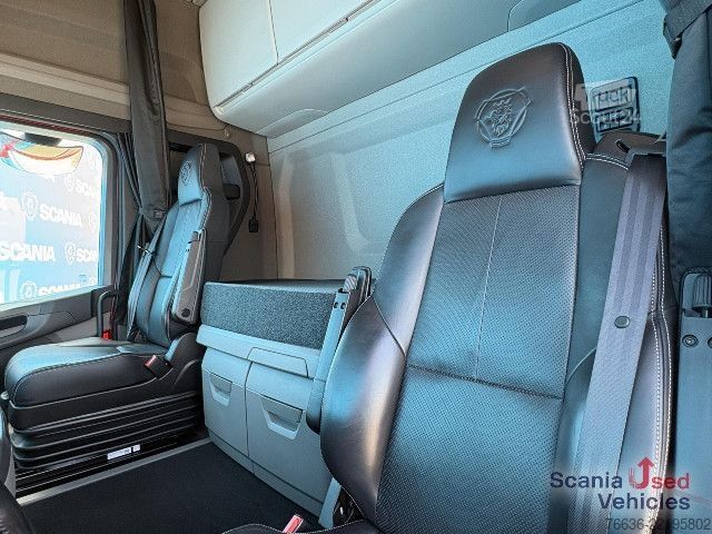 Standaard trekker Scania R 500 A4x2NB RETARDER FULL AIR P-AIRCO VECTO 3