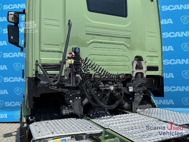 Standard nyergesvontató Scania S 590 A6x2/4NB RETARDER FULL AIR V8 KING XT 9T