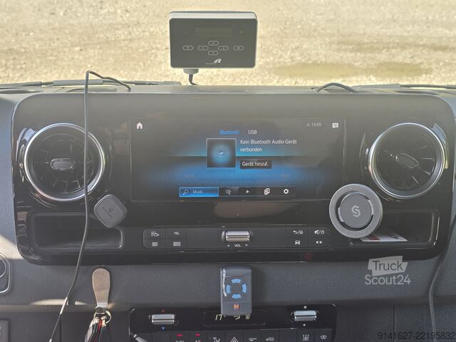 евакуатор Mercedes-Benz Sprinter 519