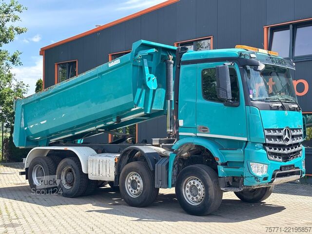 Tipper Mercedes-Benz AROCS 4142 8x4 EURO6 WYWROTKA
