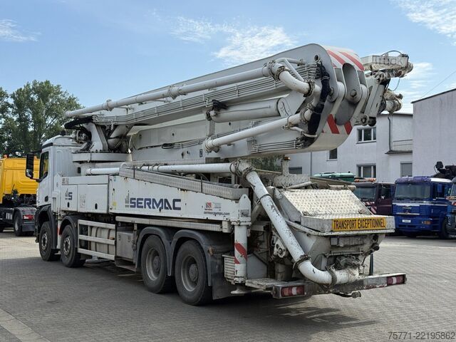Čerpadlo betónu Mercedes-Benz AROC S4441 8x4 EURO6  POMPA DO BETONU SERMAC 5RZ51