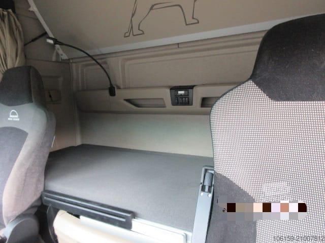 Véhicule tracteur volume MAN TGX 18.460 XXL  / Low / Standklima Retarder