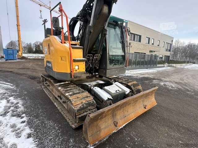 Excavatrice à chaînes VOLVO ECR 145 EL