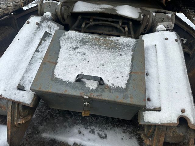 Excavatrice à chaînes VOLVO ECR 145 EL