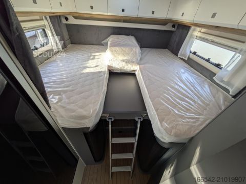 Camping-car semi-intégré Hobby PRESTIGE T 710 GE 180PS/Autom/Markise/RFK/Safty-Paket