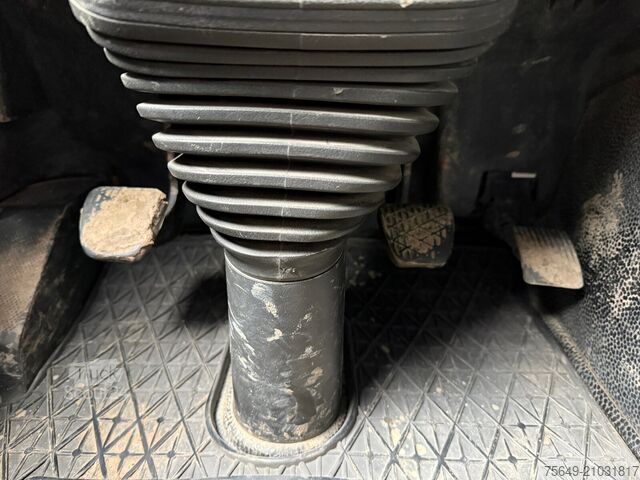 Camion-benne tricar Mercedes-Benz Actros 3241 K 8x4/4 Actros 3241 K 8x4/4, Bordmatik