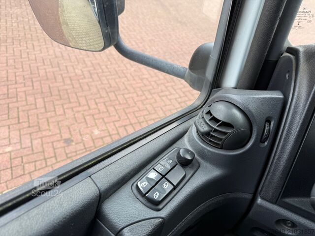 Lastbilchassi Mercedes-Benz Atego 1627 L 4x2 Atego 1627 L 4x2, 6-Zylinder, Motorabtrieb