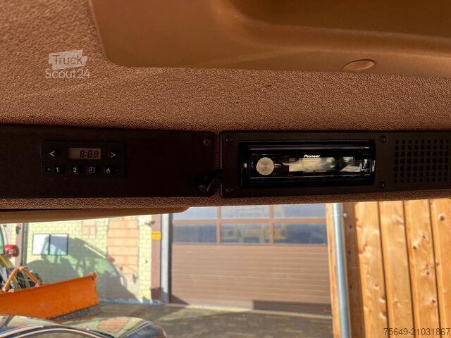 Benne tri-benne Mercedes-Benz 914 K 4x2 914 K 4x2