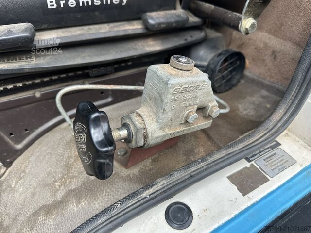 Benne tri-benne Mercedes-Benz 914 K 4x2 914 K 4x2