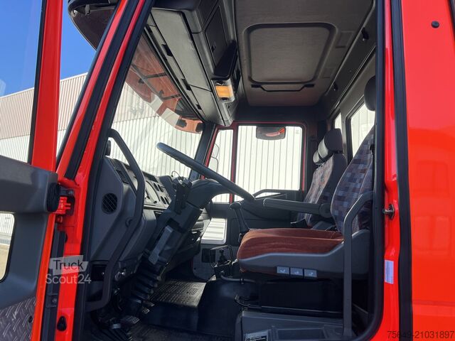 Camion-citerne Iveco-Magirus FF 95 E 18 WR 4x4 FF 95 E 18 WR 4x4, 6000l Wassertank