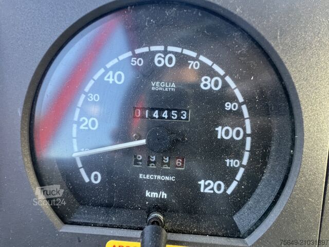 Camion-citerne Iveco-Magirus FF 95 E 18 WR 4x4 FF 95 E 18 WR 4x4, 6000l Wassertank