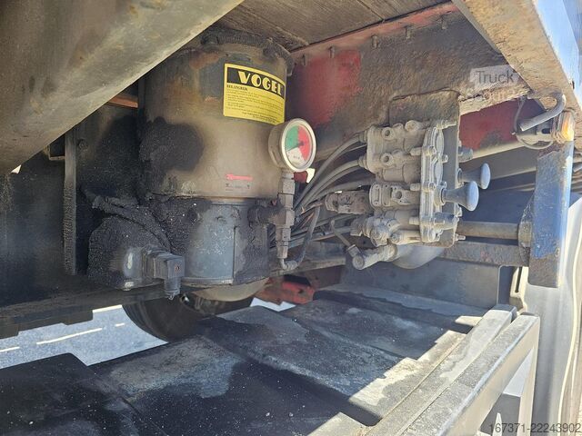 Ploščata postelja PACTON t4-001 / 4 AXLE TRAILER /2 LIFT AXLES /2 STEERI...