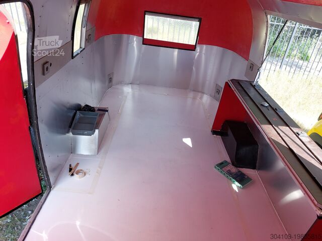 Wohnwagen/Wohnmobil Airstream Globetrotter